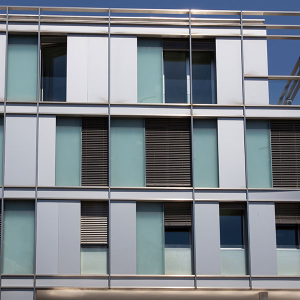 Nr.3-Fassade-Sonnenschutz_600x600